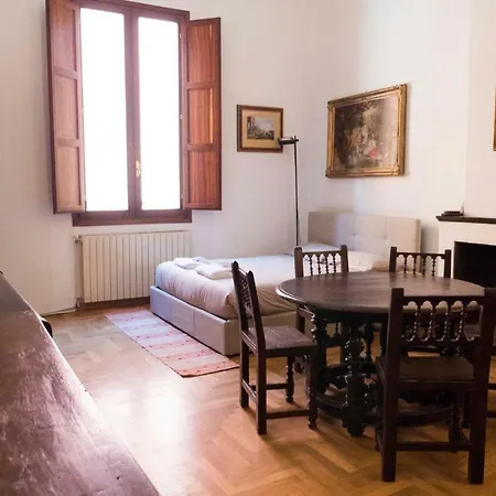 Casa Bella Del Borgo 2 شقة بولونيا